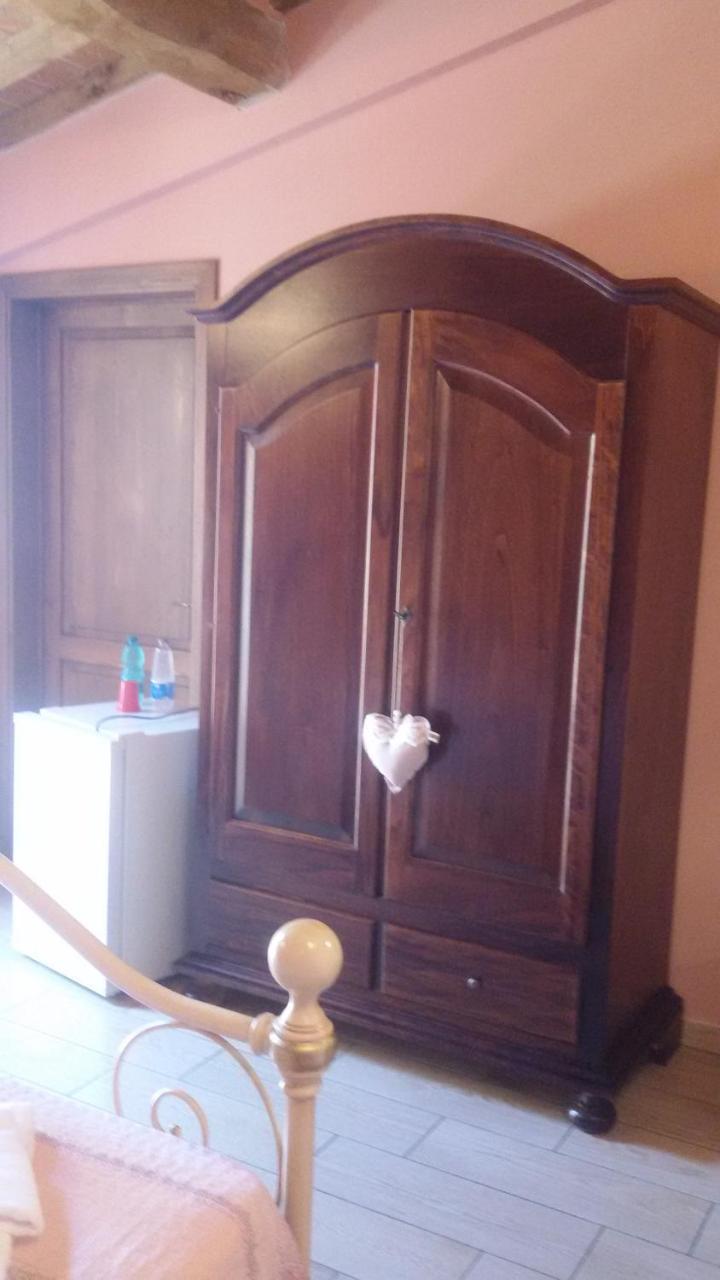 Le Camere di Nonna Mara Montescudaio Exterior foto